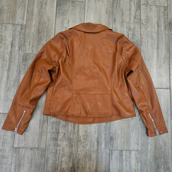 Torrid Faux Leather Asymmetrical Moto Jacket Womens 1X NEW Biker - Picture 11 of 13